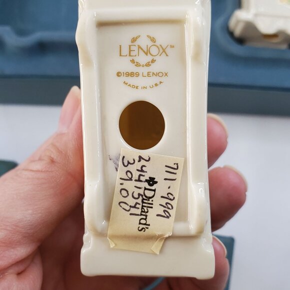 LENOX 1989,90, Yuletide Express Locomotive Train, Passenger Car & Dining Car - Picture 2 of 12